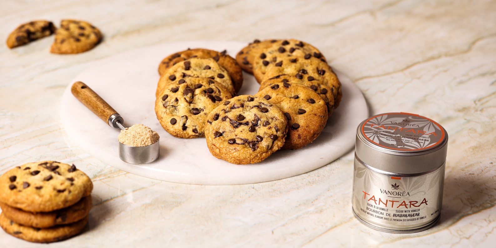 Cookies au chocolat faits maison avec sucre à la vanille TANTARA